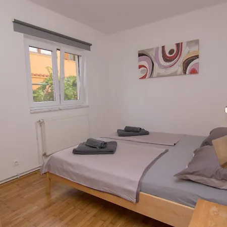 Apartment Krk * Veglia